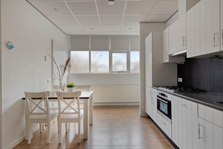 Foto 37 van Veldmaarschalk Montgomerylaan 669-M