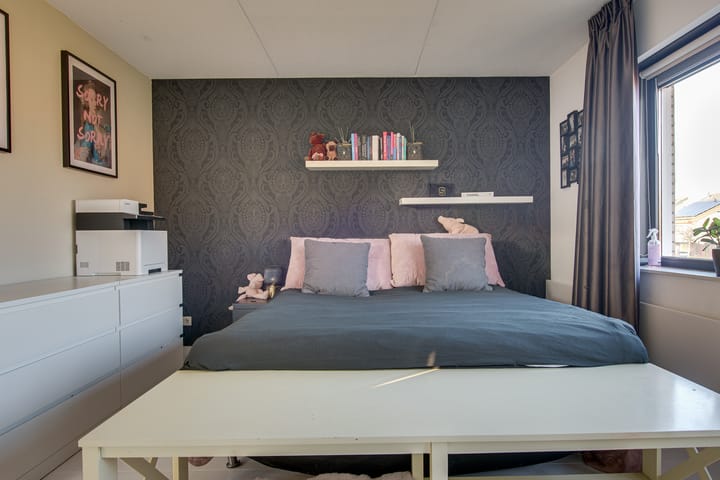 Photo 38 of Lehárstraat 10