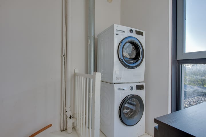 Photo 51 of Lehárstraat 10