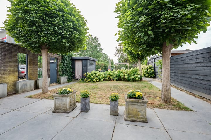 Photo 55 of Lehárstraat 10