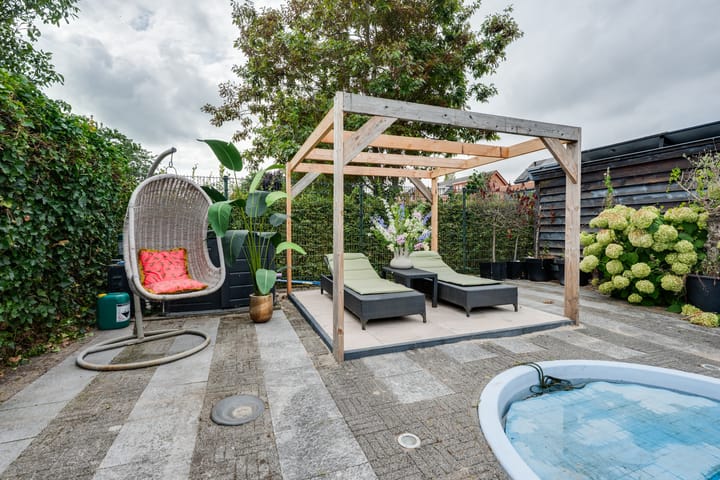 Photo 61 of Lehárstraat 10