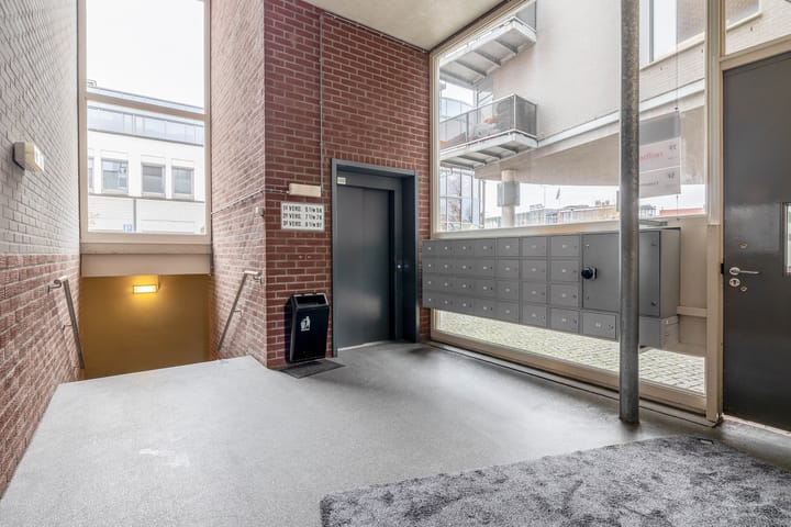 Photo 9 of Crabethstraat 5-D