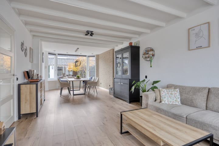 Photo 2 of Hofwijkstraat 11