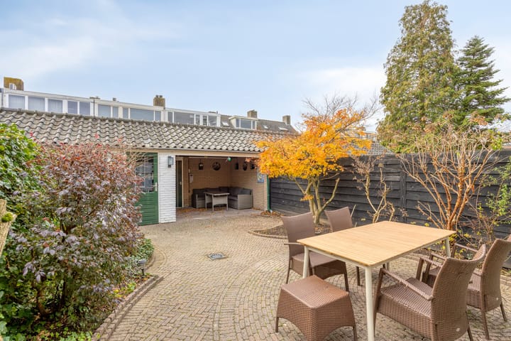 Photo 34 of Hofwijkstraat 11