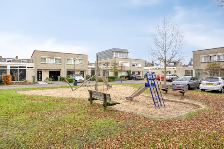 Photo 39 of Hofwijkstraat 11