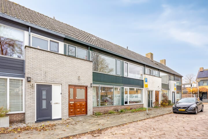 Photo 42 of Hofwijkstraat 11