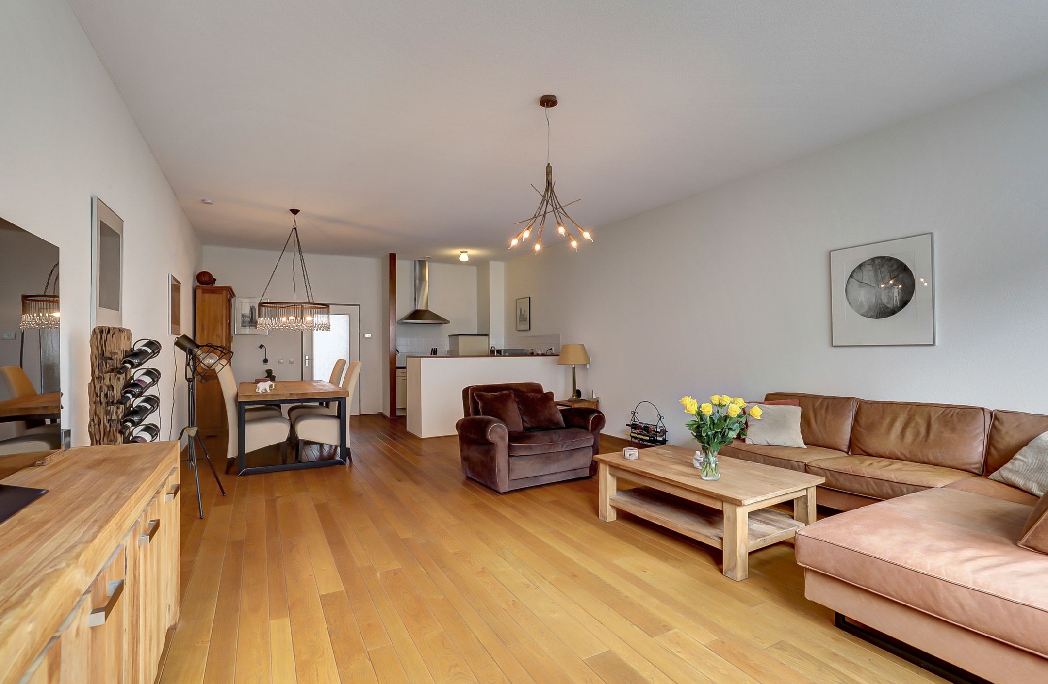 Foto 3 van Grotekerksbuurt 13-B