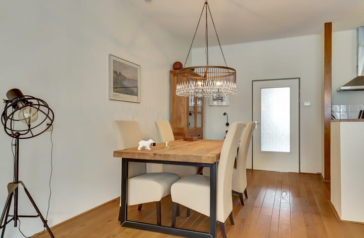 Photo 6 of Grotekerksbuurt 13-B