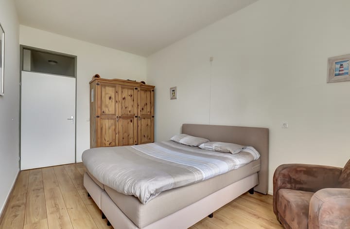 Photo 13 of Grotekerksbuurt 13-B