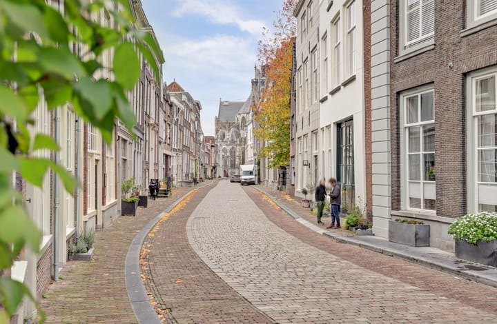 Photo 26 of Grotekerksbuurt 13-B