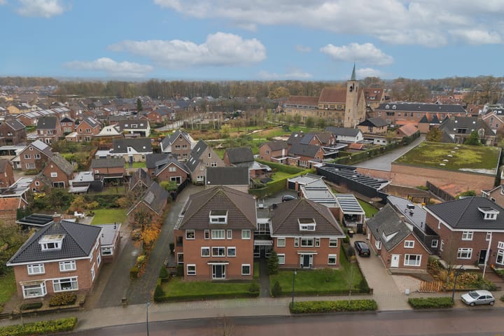 Photo 3 of Denekamperstraat 16-C