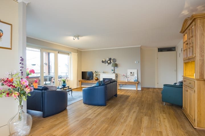 Foto 11 van Denekamperstraat 16-C