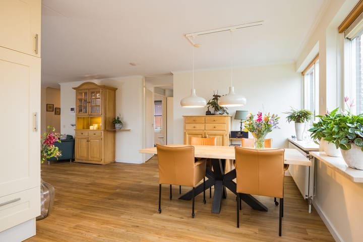 Foto 15 van Denekamperstraat 16-C