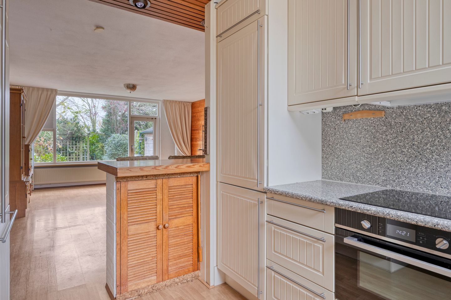 Foto 14 van Larix 45