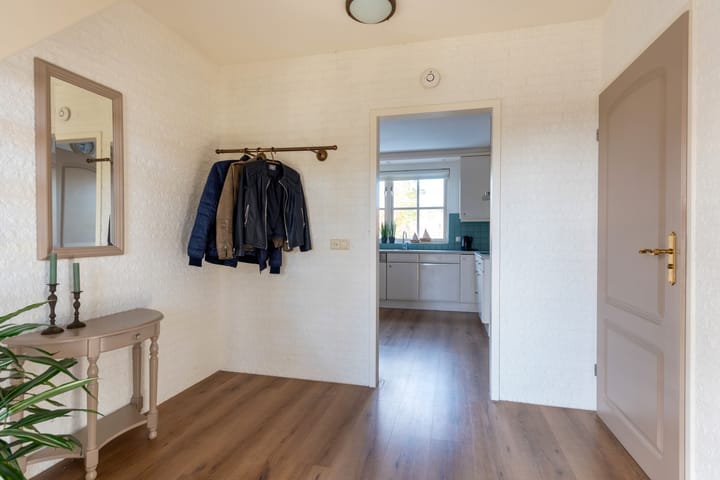 Foto 9 van Voorstraat 9