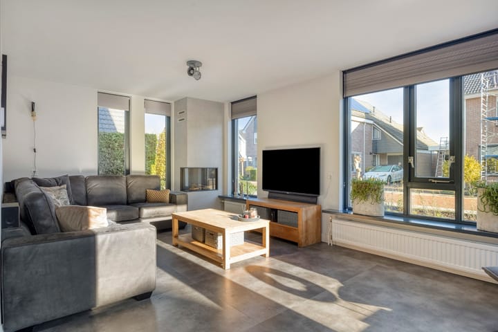 Foto 9 van Koraal 17