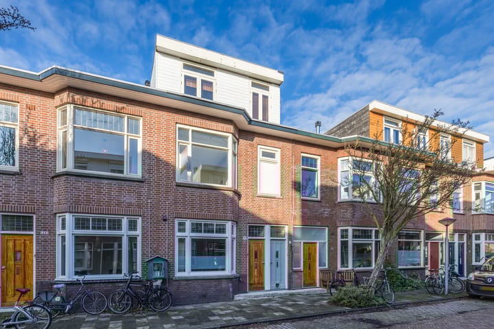 Photo 6 of Frans van Mierisstraat 22