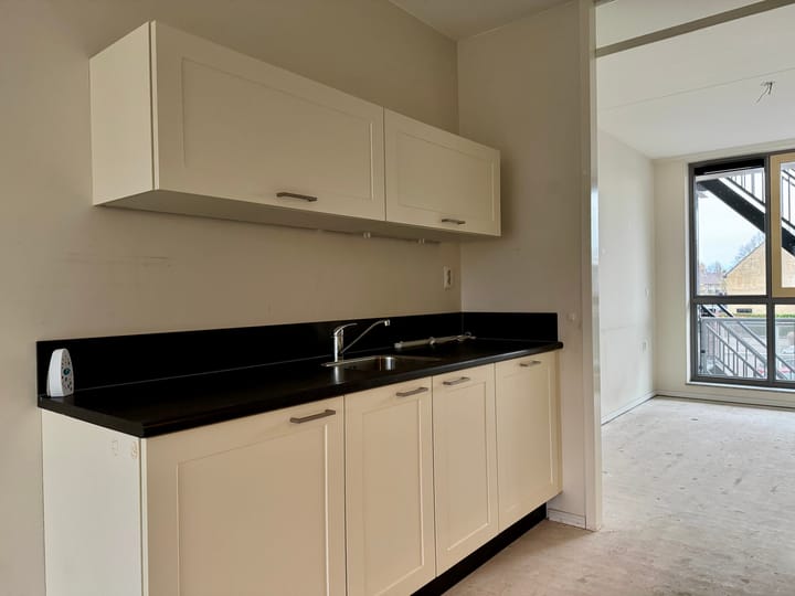 Photo 13 of Raadhuislaan 80-A19