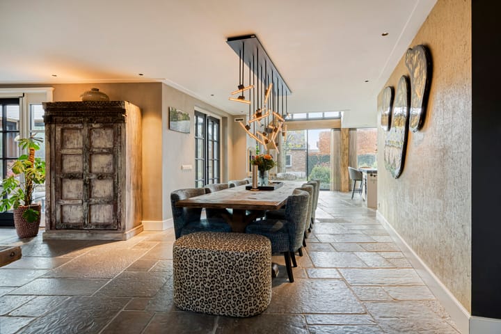 Photo 10 of Parallelweg 15