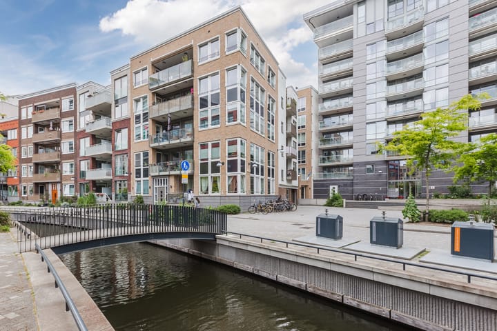 Photo 24 of Theo van Doesburghof 60