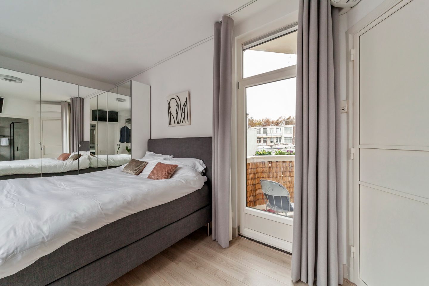 Foto 10 van van Egmondestraat 11