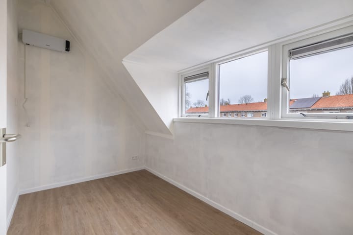 Foto 35 van Salverdastraat 13