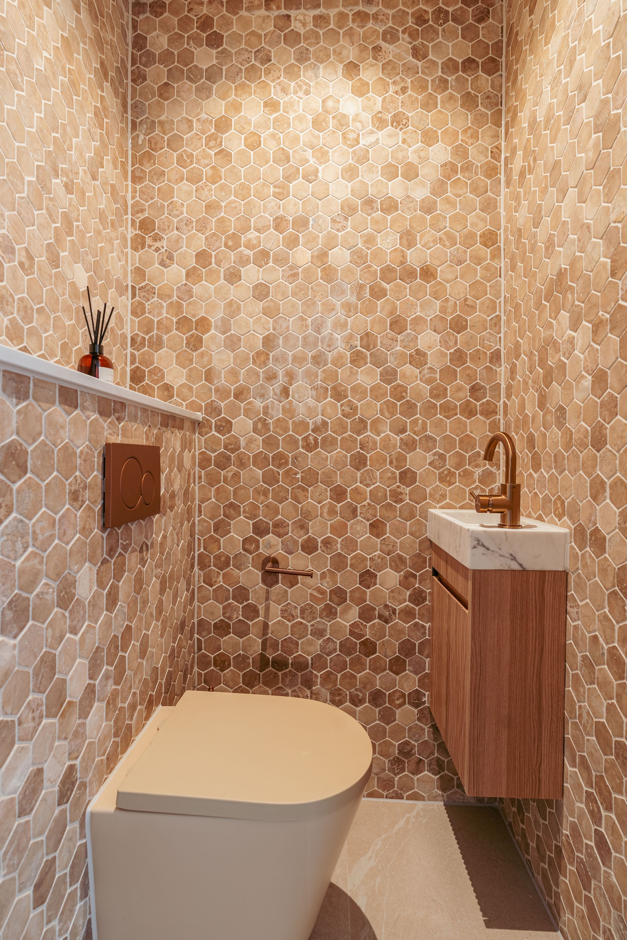 Photo 21 of Elisabeth Wolffstraat 3-1