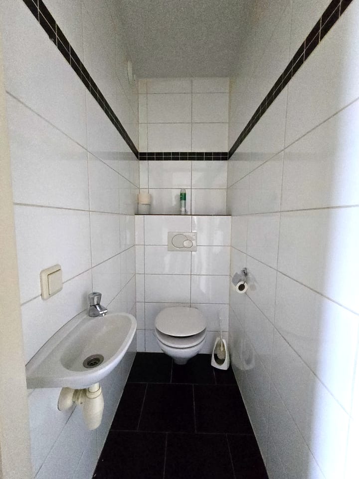 Photo 11 of Zeswegenlaan 303