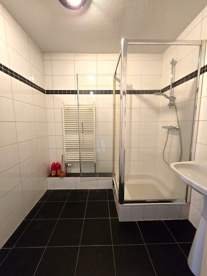 Photo 13 of Zeswegenlaan 303