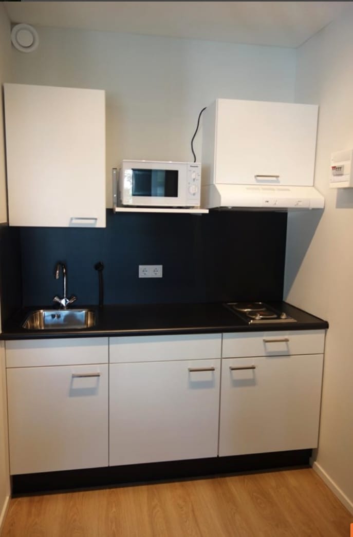 Foto 6 van Plein 1944 7