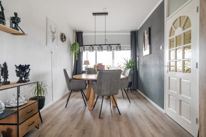 Photo 19 of Gronausestraat 198