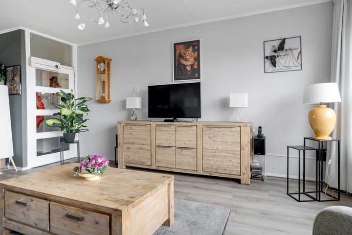 Photo 17 of Gronausestraat 198