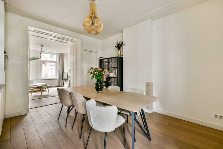 Foto 10 van Brederodestraat 104-1