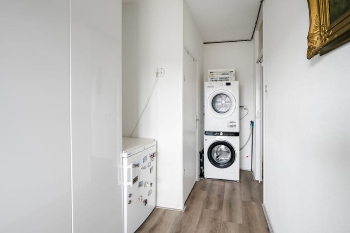 Photo 34 of Gronausestraat 198