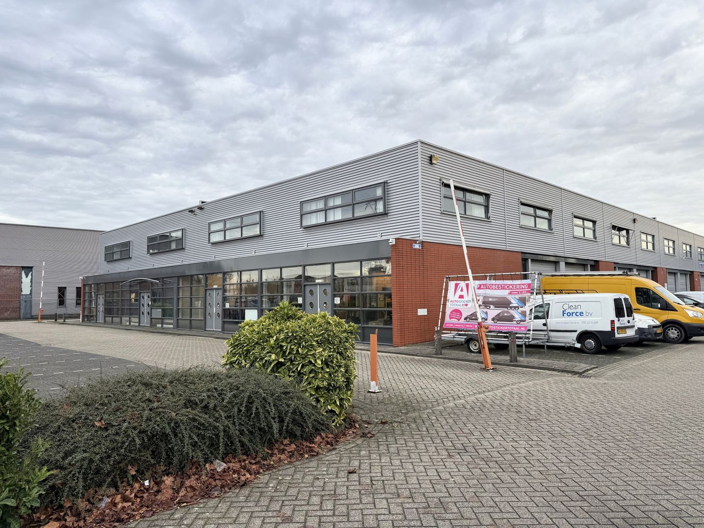 Bekijk foto 2 van Grote Wade 17-19