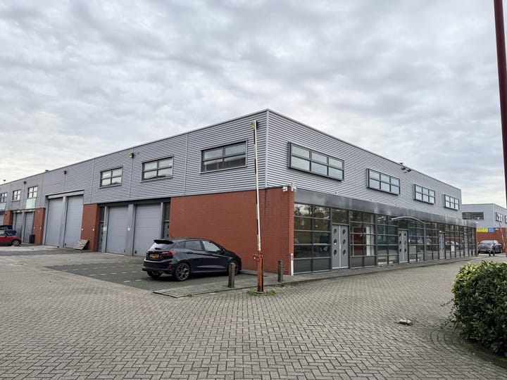 Grote Wade 17-19, Nieuwegein