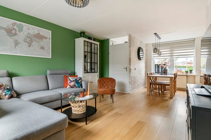 Photo 8 of A.H.H. Tolhuisenstraat 75