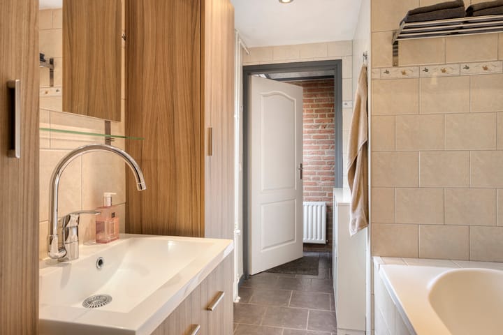 Foto 13 van Rozenstraat 12