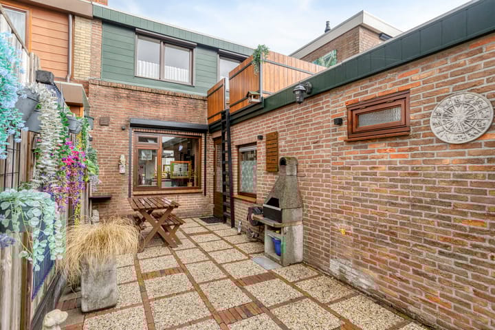 Foto 23 van Rozenstraat 12