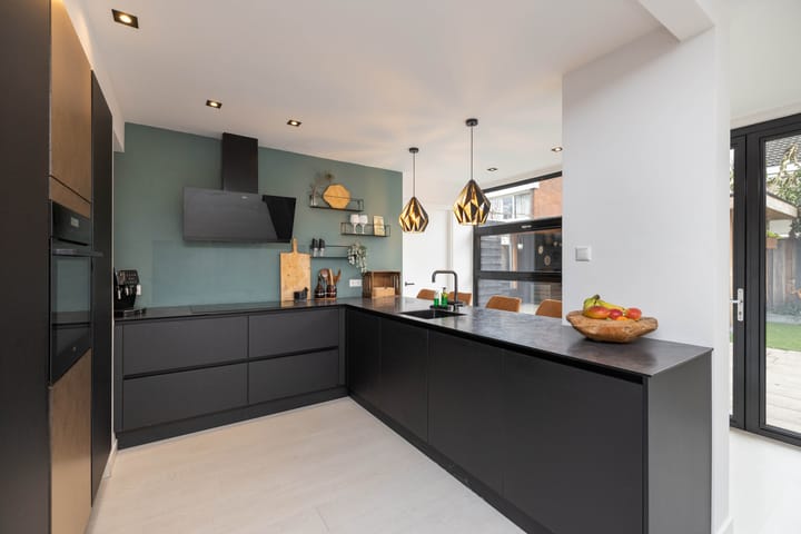 Foto 3 van Van Coeverdenstraat 5