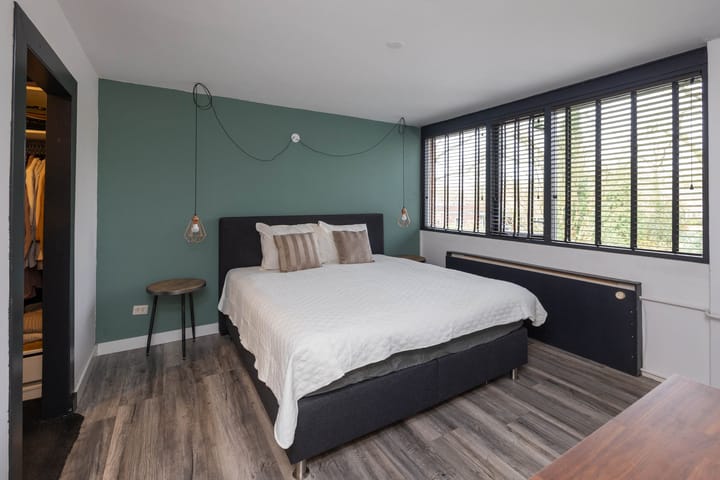 Foto 17 van Van Coeverdenstraat 5