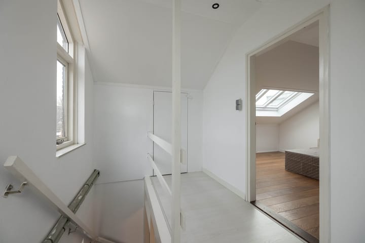 Foto 27 van Van Coeverdenstraat 5