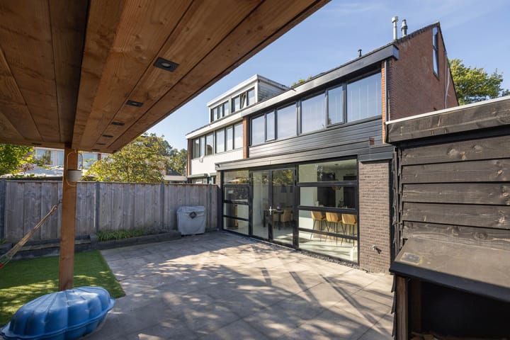 Foto 36 van Van Coeverdenstraat 5