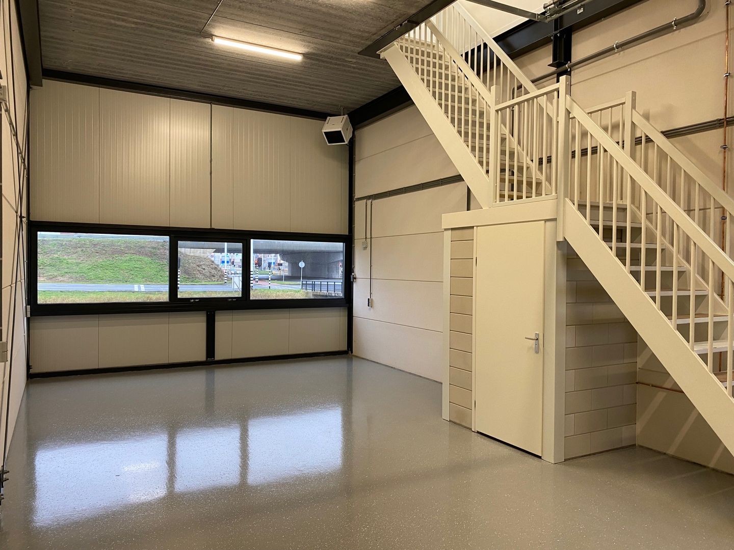 Bekijk foto 4 van Prismalaan West 66