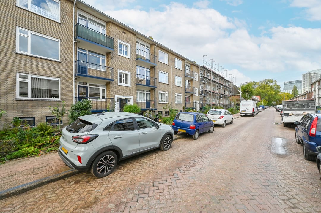 Photo 32 of Von Geusaustraat 85