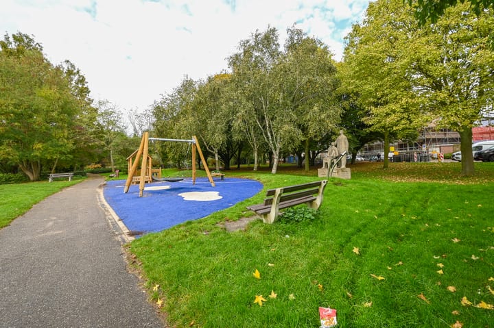 Photo 33 of Von Geusaustraat 85