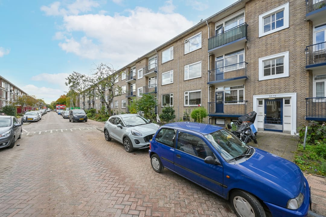 Photo 31 of Von Geusaustraat 85