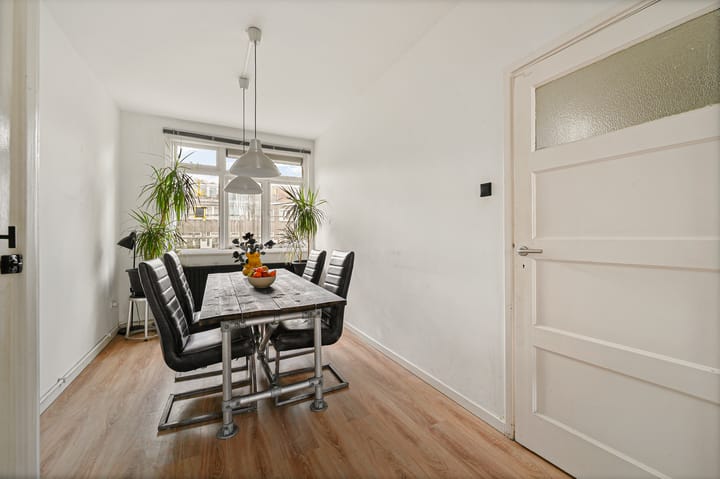 Photo 15 of Von Geusaustraat 85