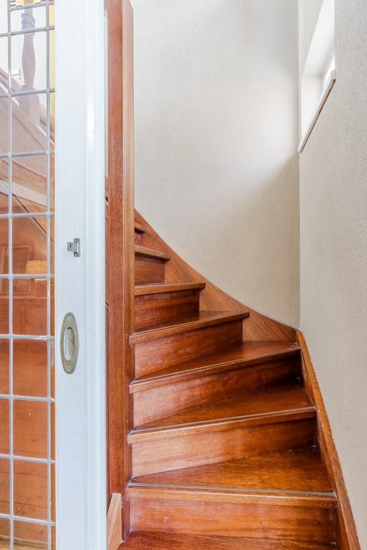 Photo 19 of Iepenstraat 12