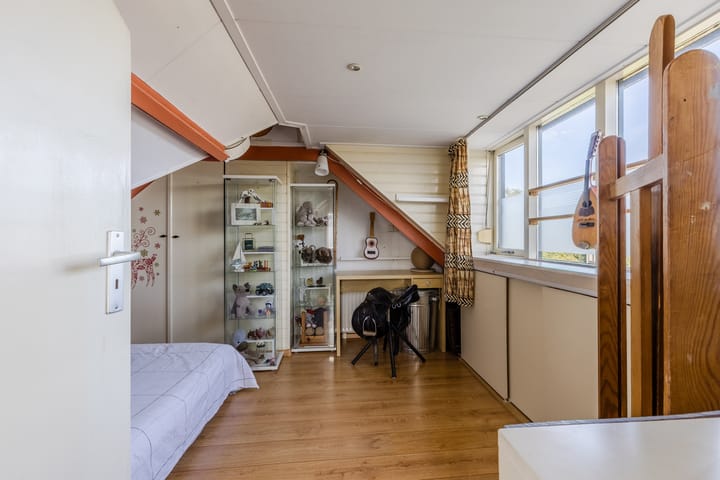 Photo 30 of Iepenstraat 12